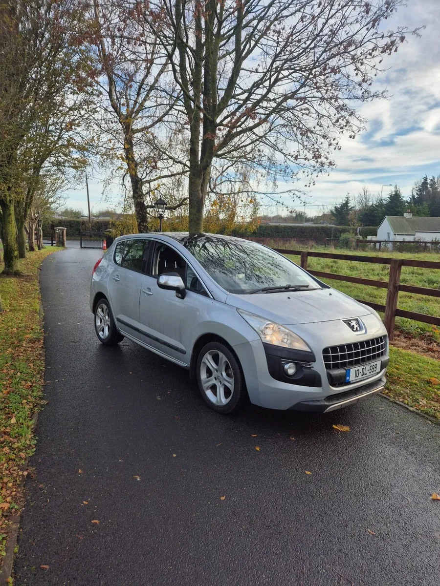 Peugeot 3008 2010 - Image 1