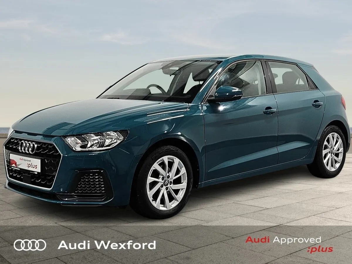 Audi A1 1.0 30 TFSI SE *Exclusive Colour & Low Mil - Image 4