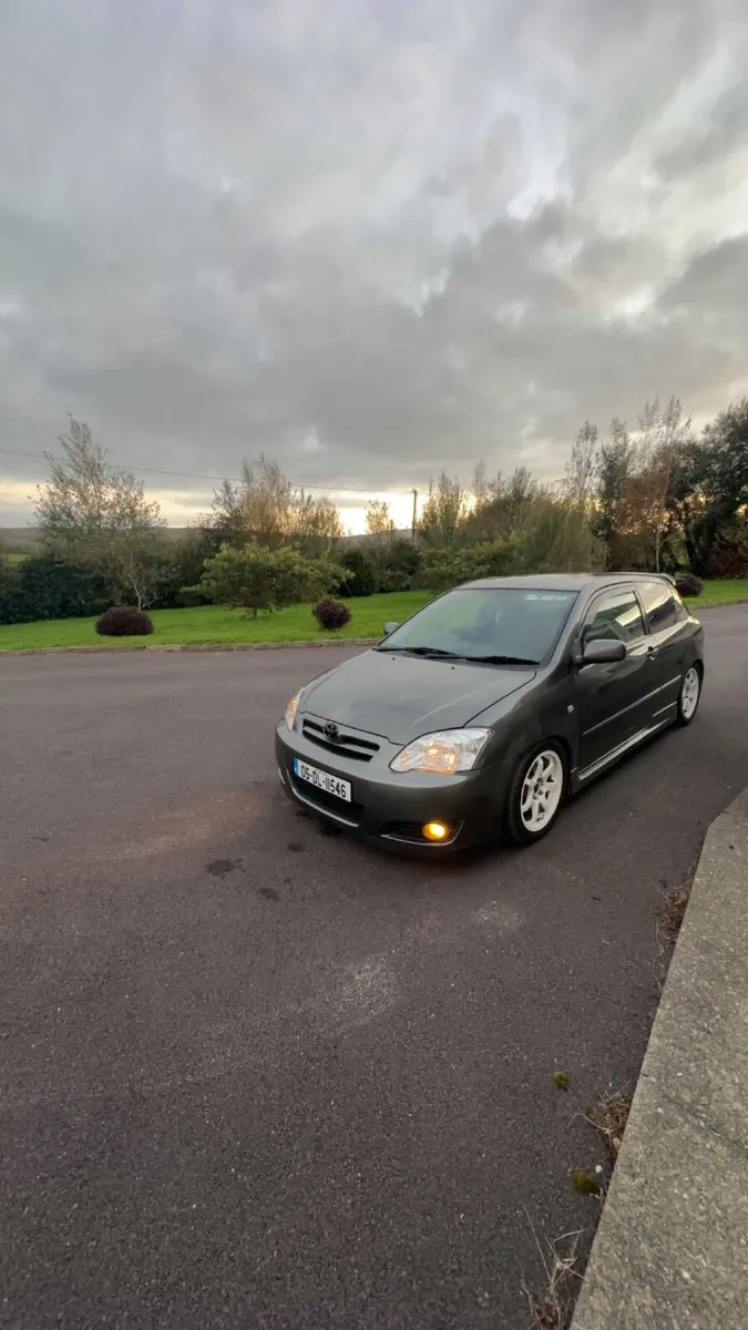 Toyota Corolla 2005 - Image 4