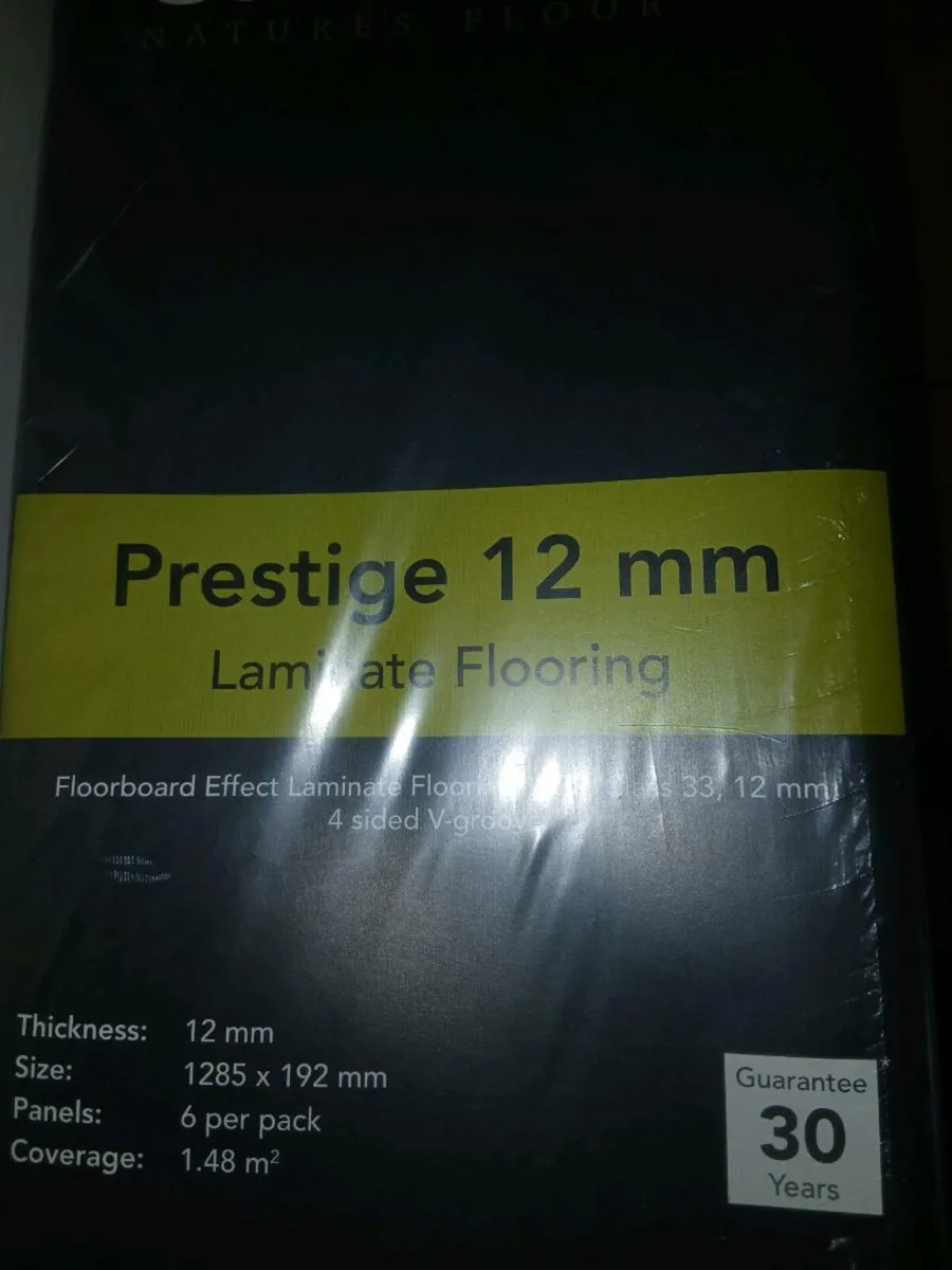 Laminated flooring - Image 4