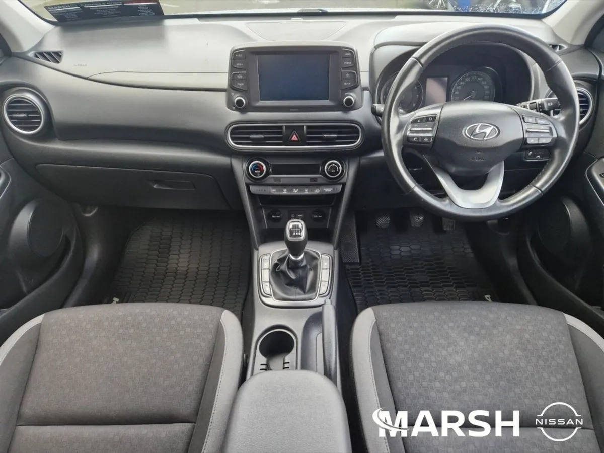 Hyundai KONA KAUAI EXECUTIVE 5DR - Image 2