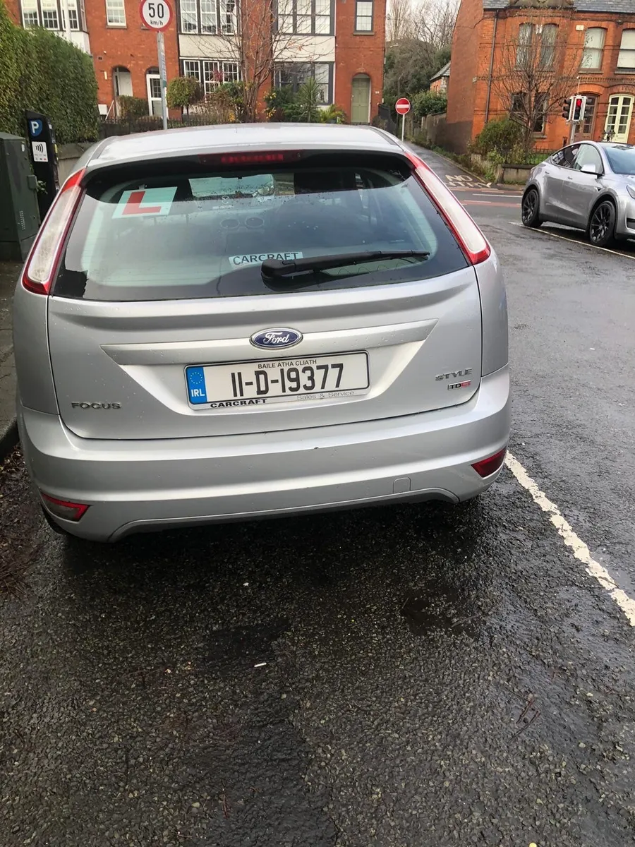 Ford Focus 2011 1.6 diesel - Image 4