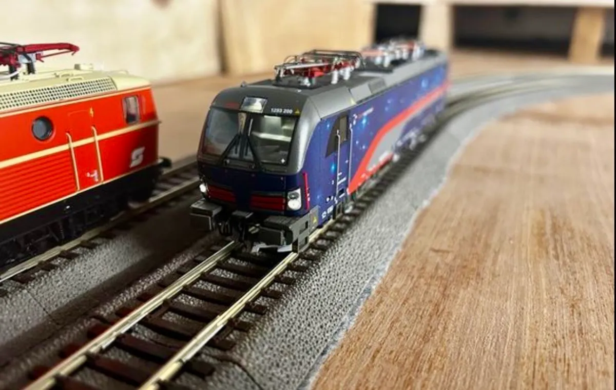 Roco Electric 1293 digital sound loco - Image 1