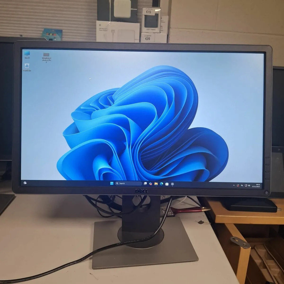 Dell OptiPlex 3060 Mini Desktop | i3-8100T | 16GB - Image 4