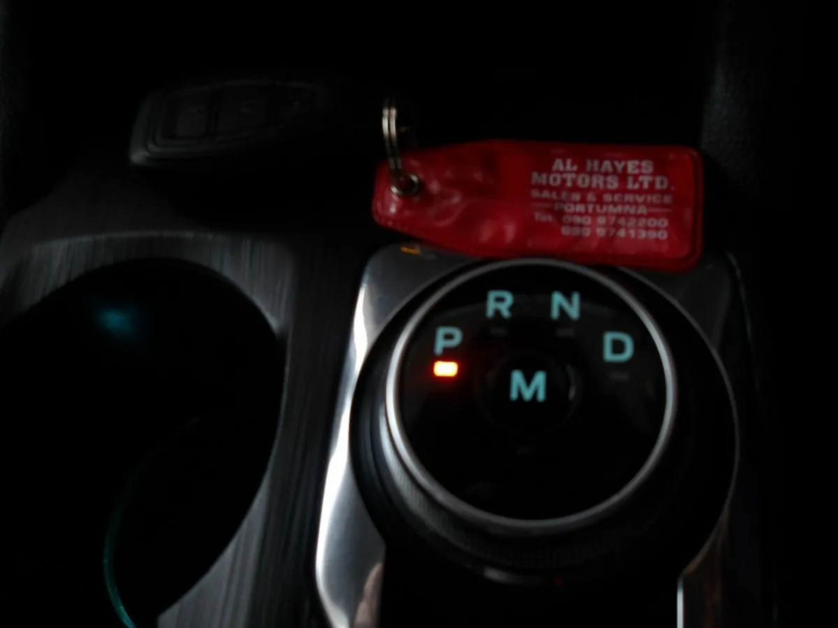 Ford Focus 1.5L EcoBlue 115PS ST-Line Auto - Image 2