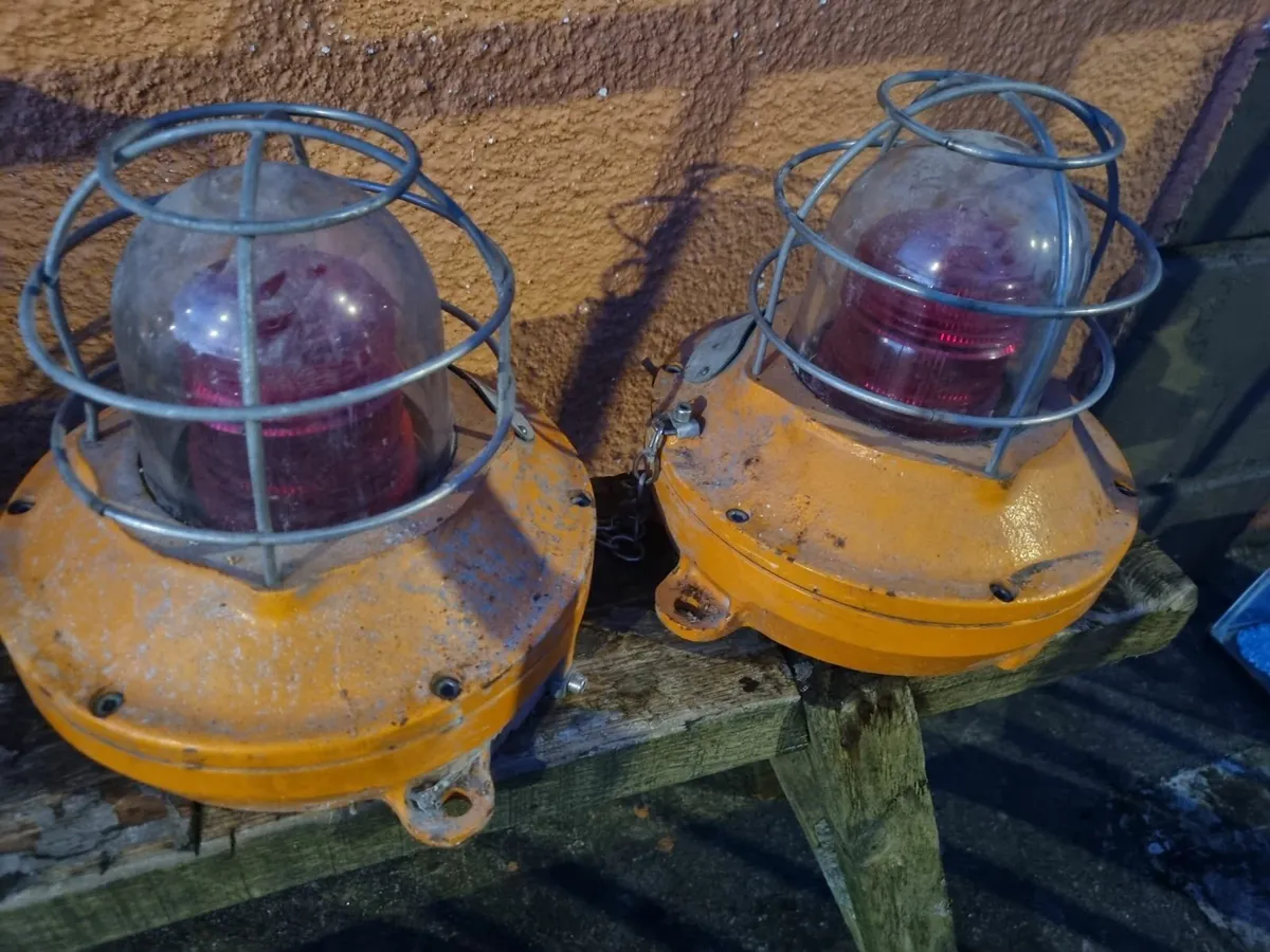Industrial warning lights - Image 2