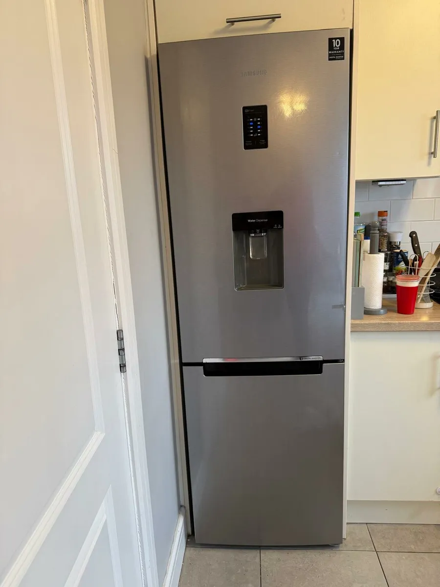 Samsung Fridge and Freezer for sell - Image 1