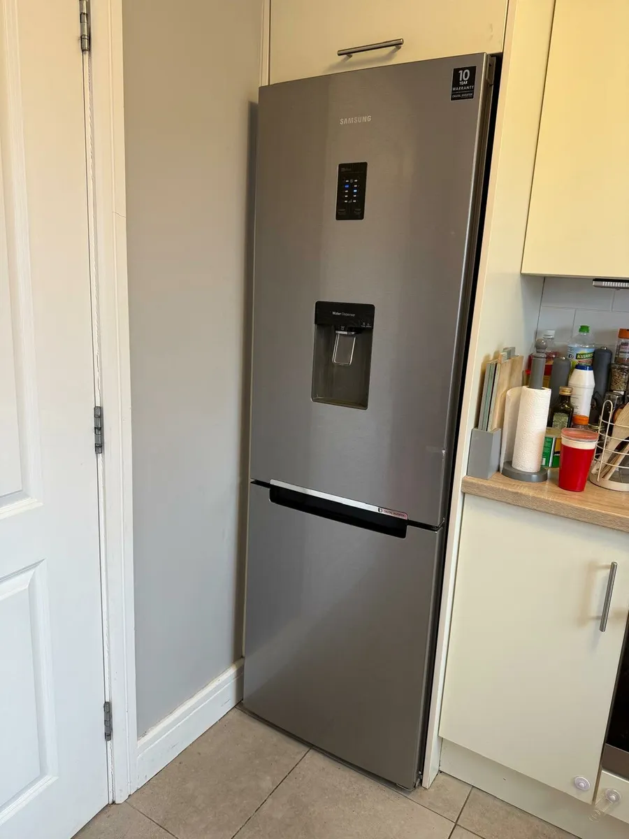 Samsung Fridge and Freezer for sell - Image 2