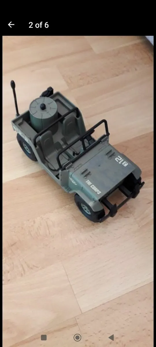 4 pack vehicles set - like new - Image 2