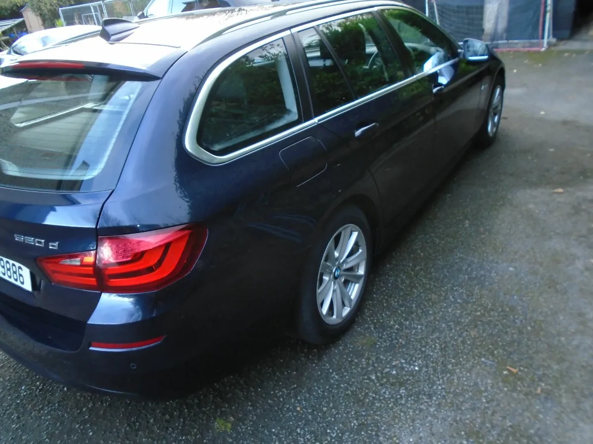 BMW 5-Series 2013 - Image 4