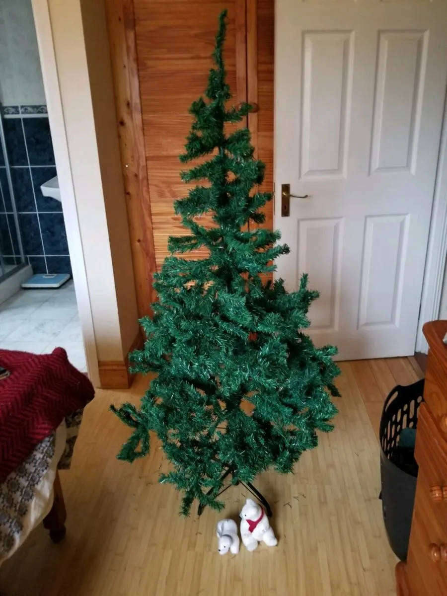 Christmas tree 5ft - Image 1
