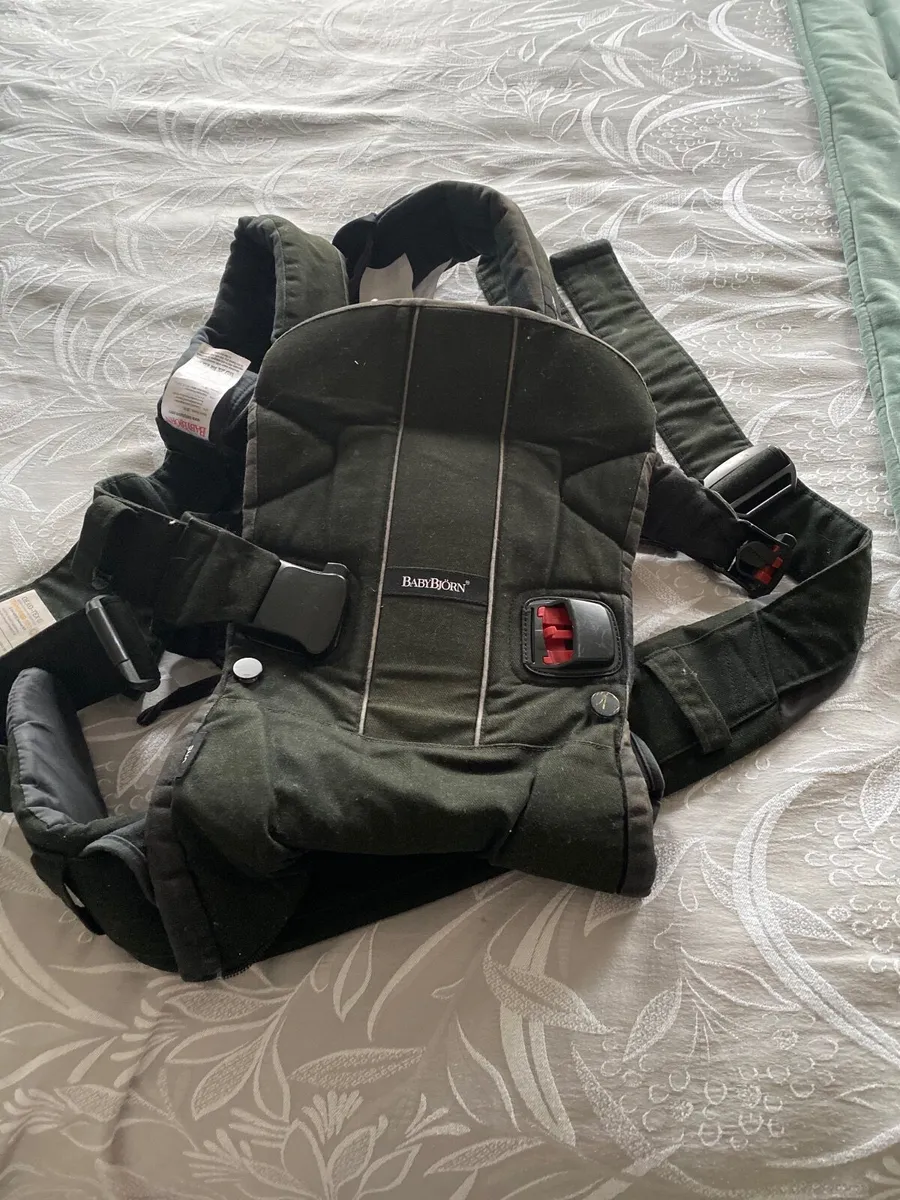 BabyBjörn sling - Image 1