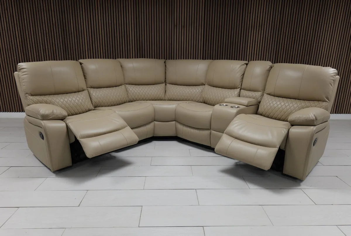 Rita Corner Leather Recliner Sofa With Console - Image 4