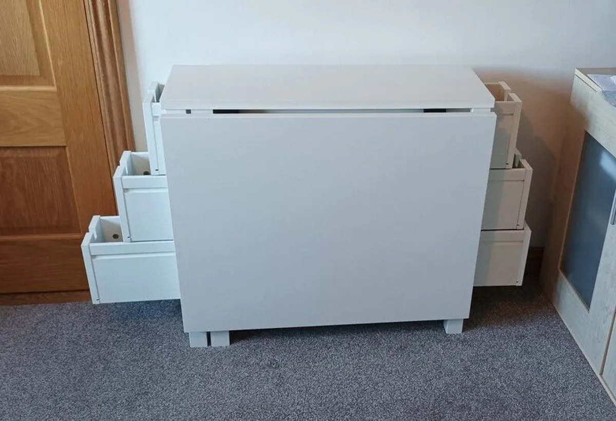 folding IKEA table - Image 3
