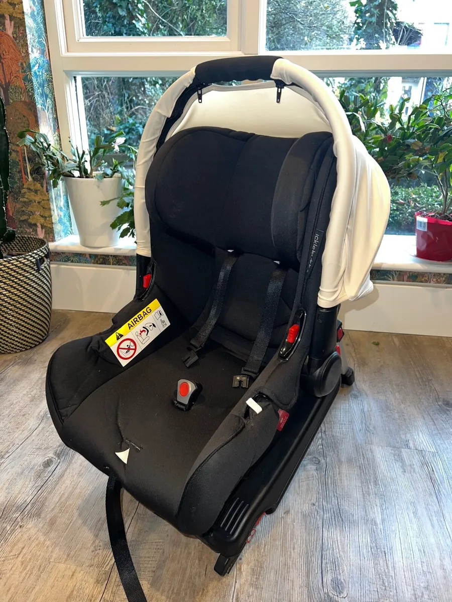 Baby car seat - Image 4