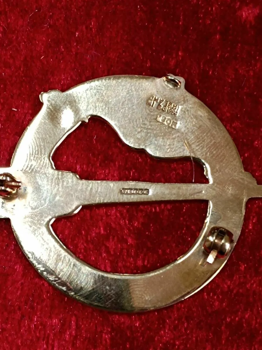 9k Yellow Gold Tara Brooch - Image 4