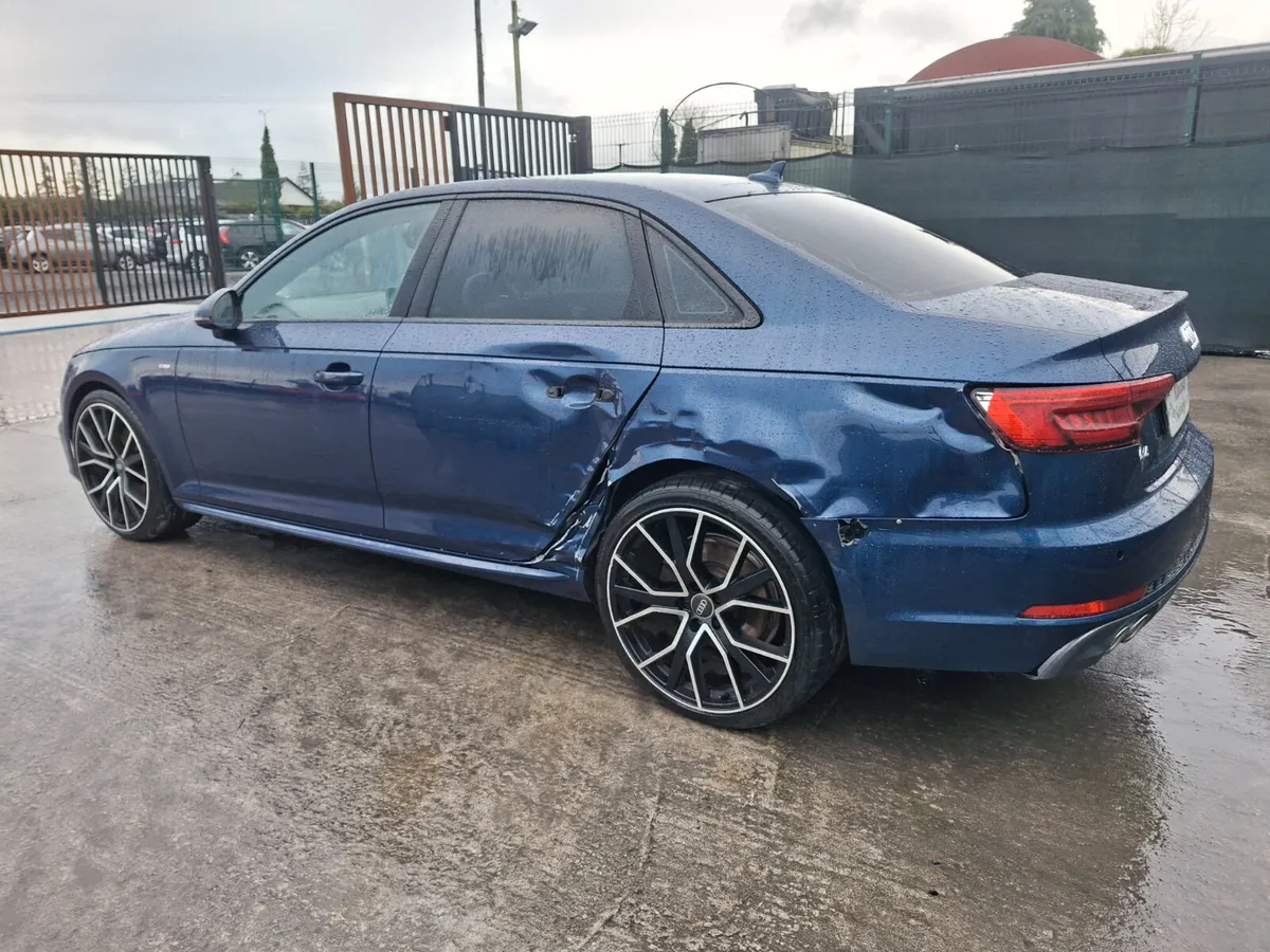 2017 Audi A4 Quattro  S-line  2.0 TDI  190bhp Auto - Image 4