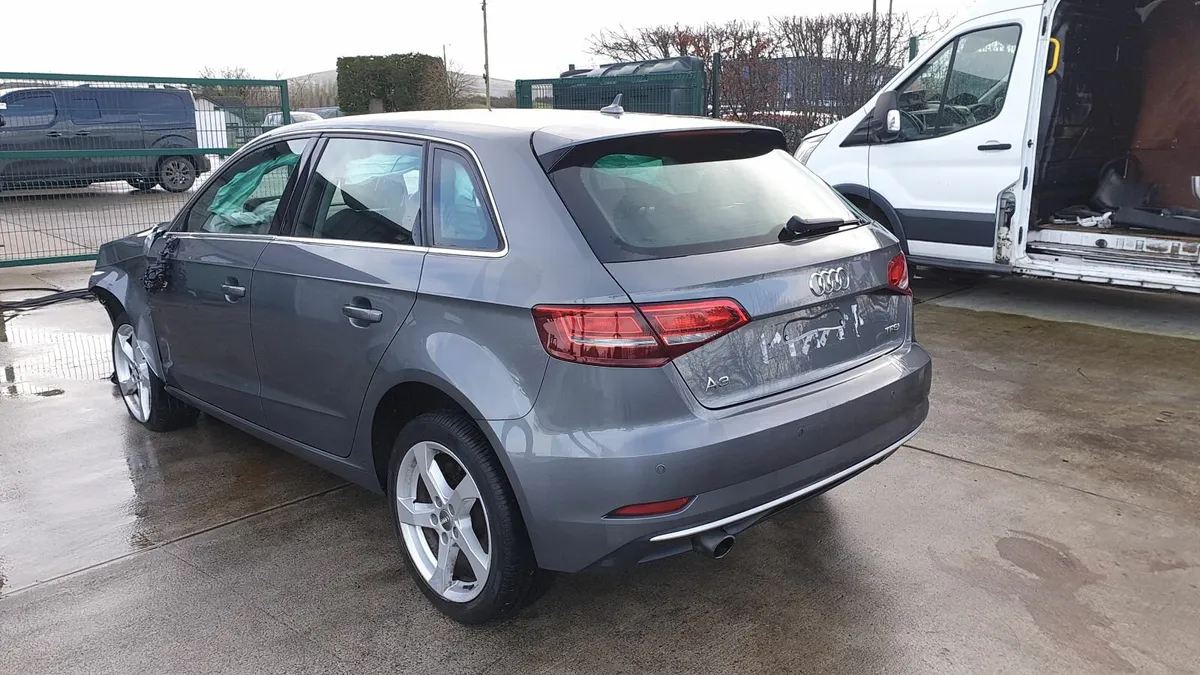 *For parts* Audi A3 S, 1.0 petrol 6 speed (2017) - Image 4