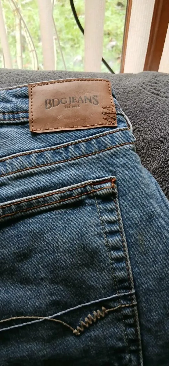 Jeans - Image 4