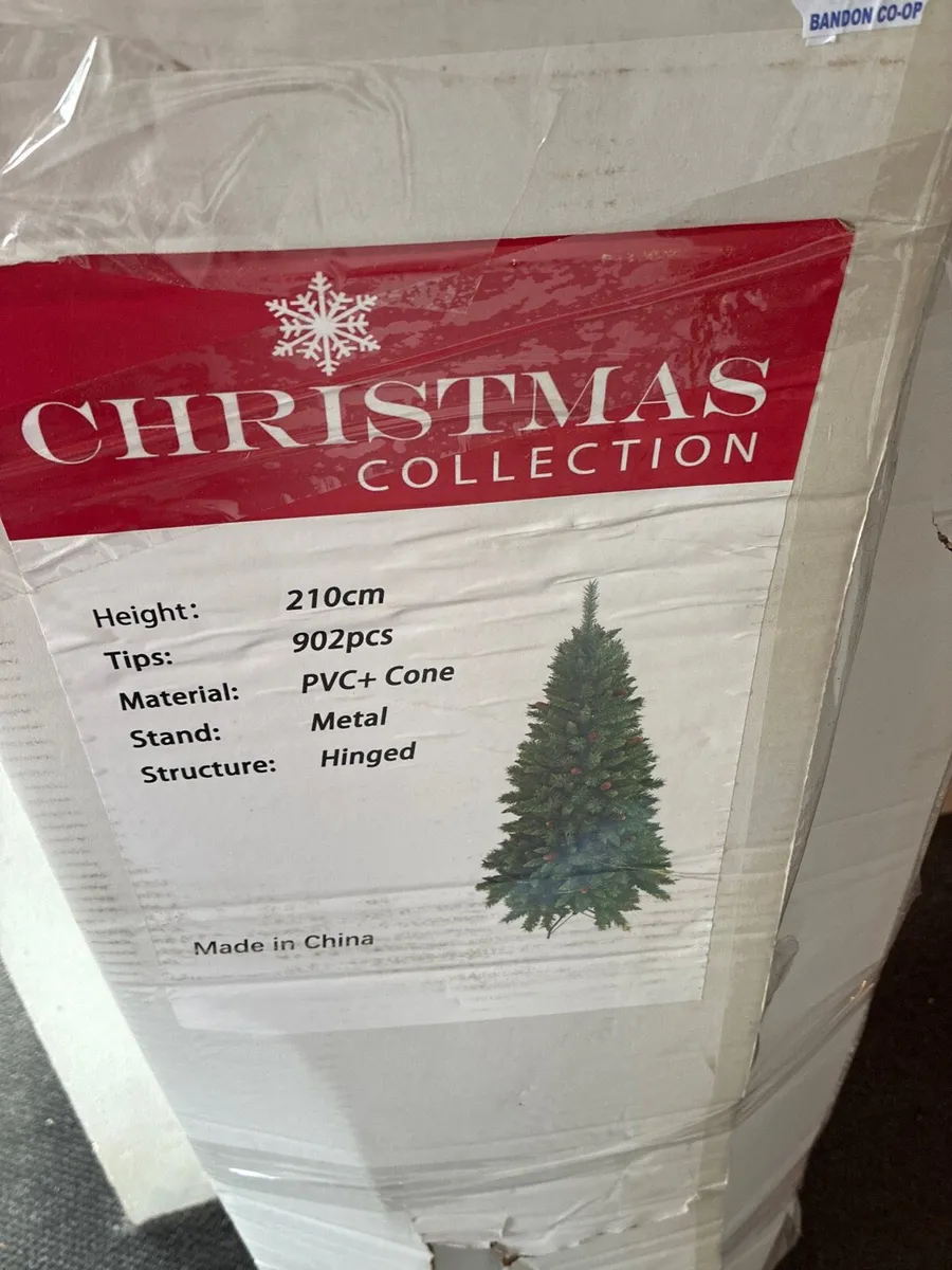 7 Ft Artificial Christmas Tree - Image 1