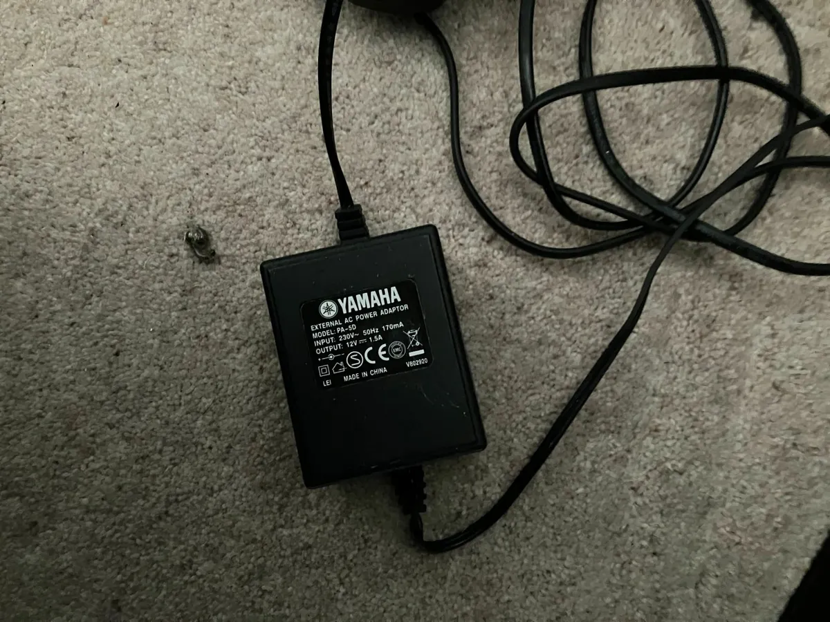 Yamaha Digital Piano, Arius YDP 140 - Image 2