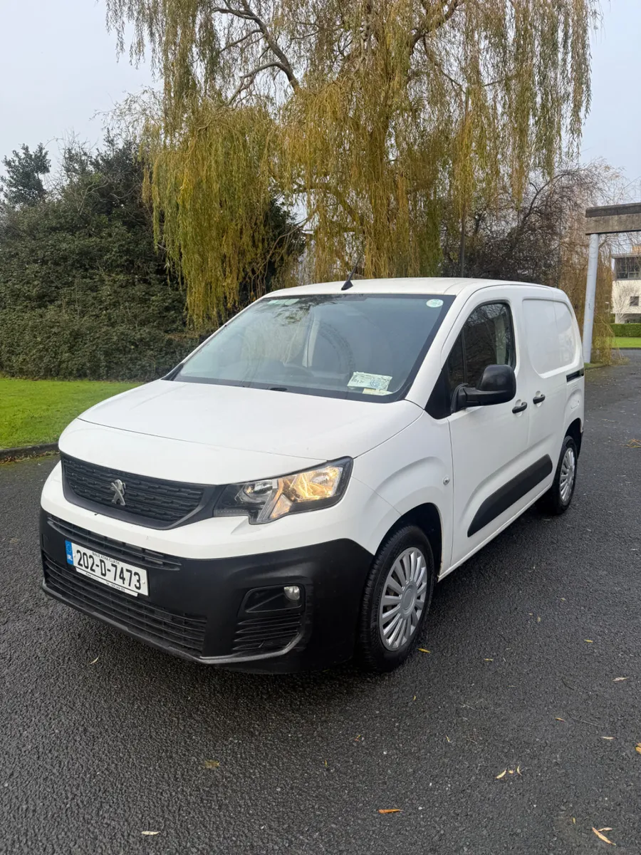 Peugeot Partner 202 3 Seats INCLUDES VAT - Image 3