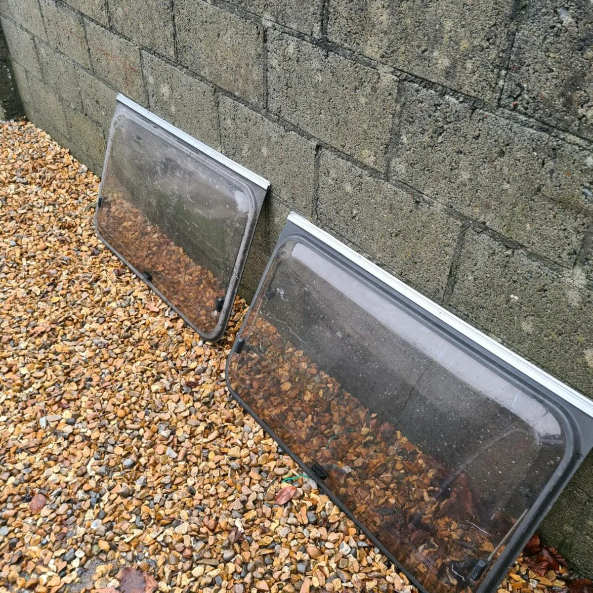 Windows for camper or caravan - Image 1