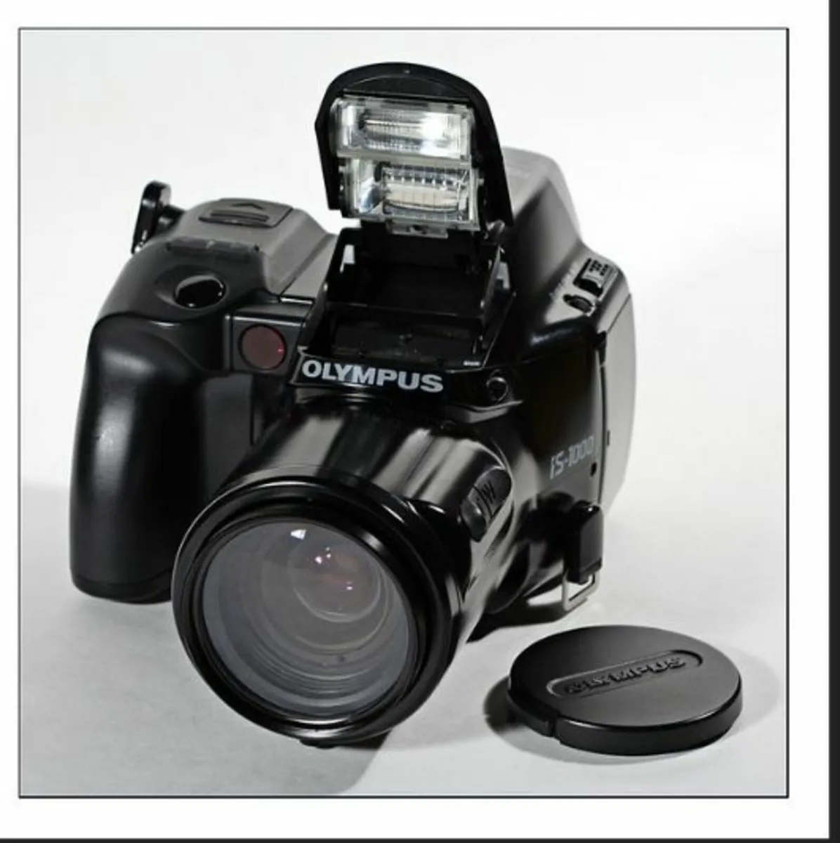 Olympus IS-1000 SLR photographic camera - Image 2