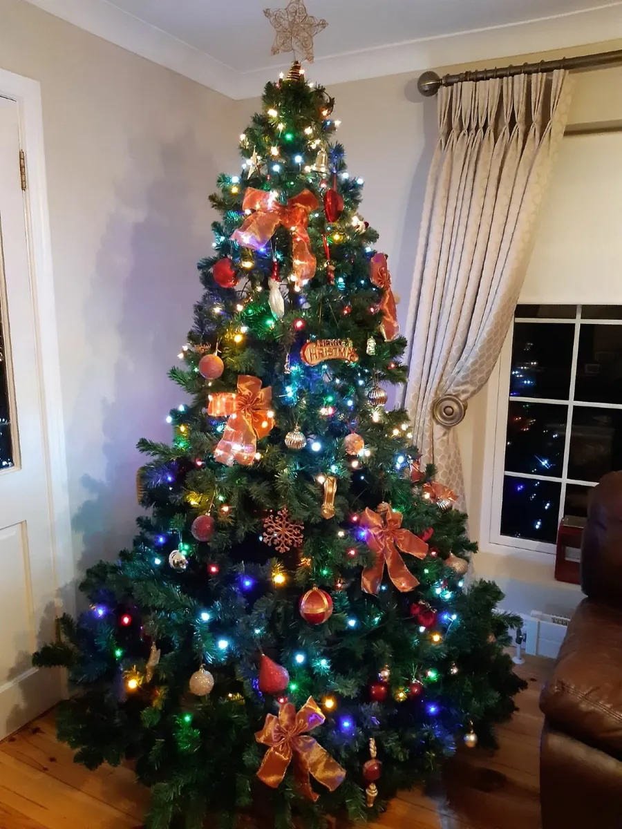 Christmas tree - Image 2