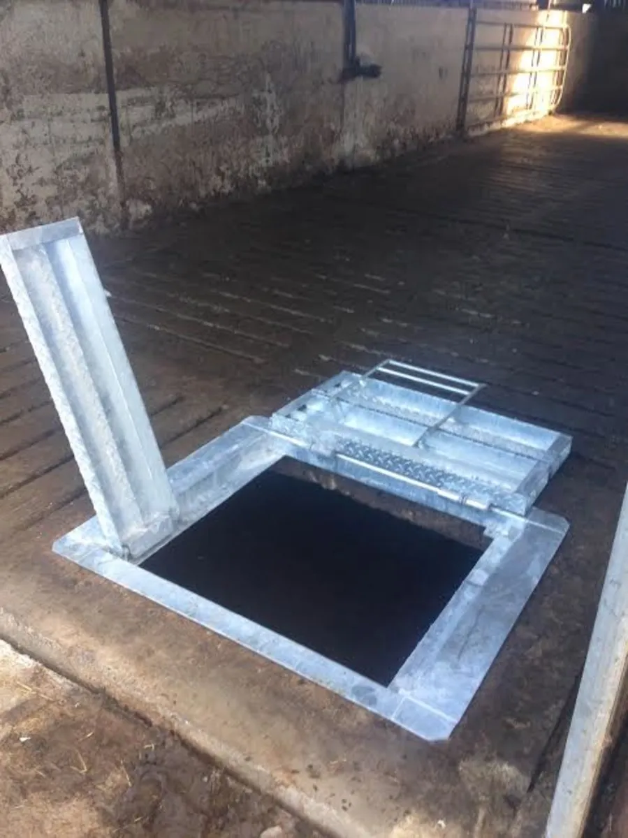 Replacement Manhole Cover - Image 2