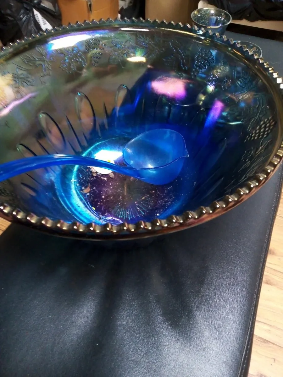 Punch bowl - Image 1