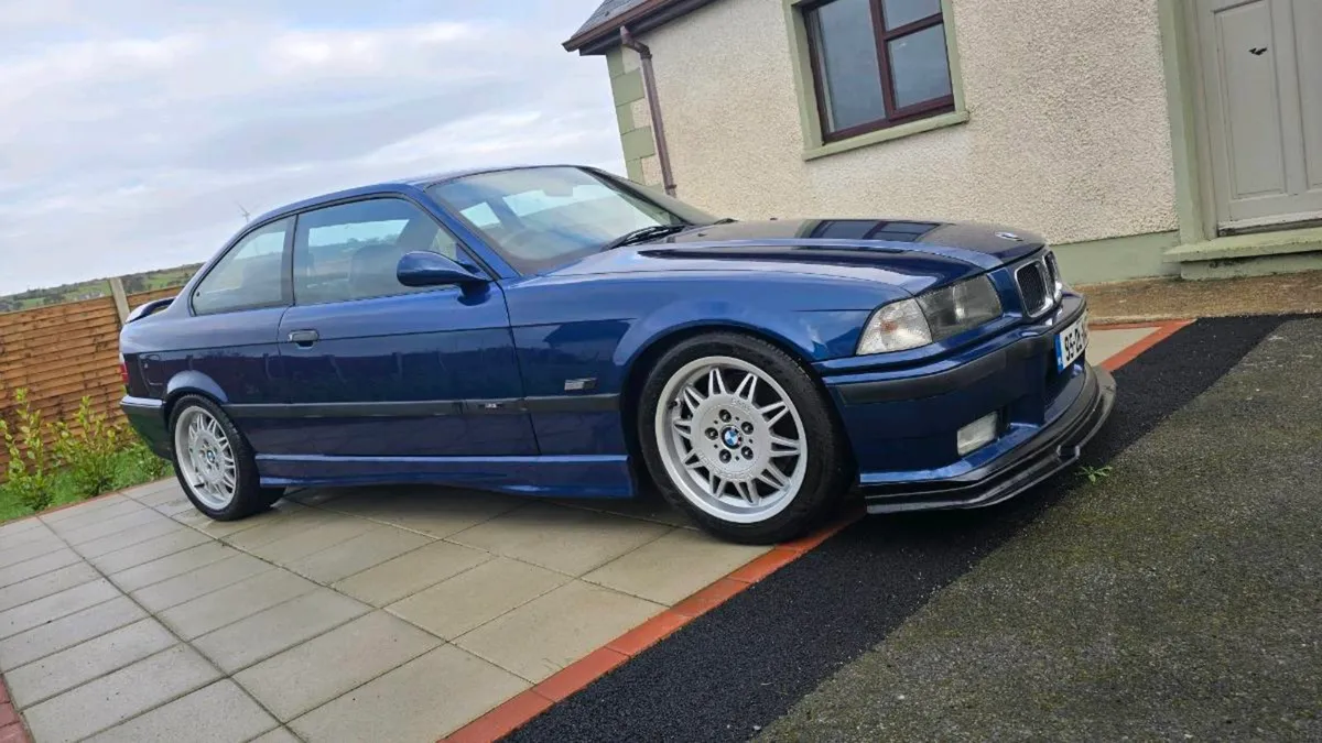 BMW E36 M3 1995 - Image 1