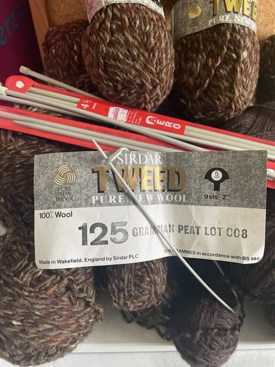 aran wool pure new wool tweed - Image 2