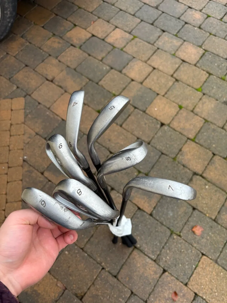 Taylormade RAC OS 4-9iron + sandwedge - Image 1