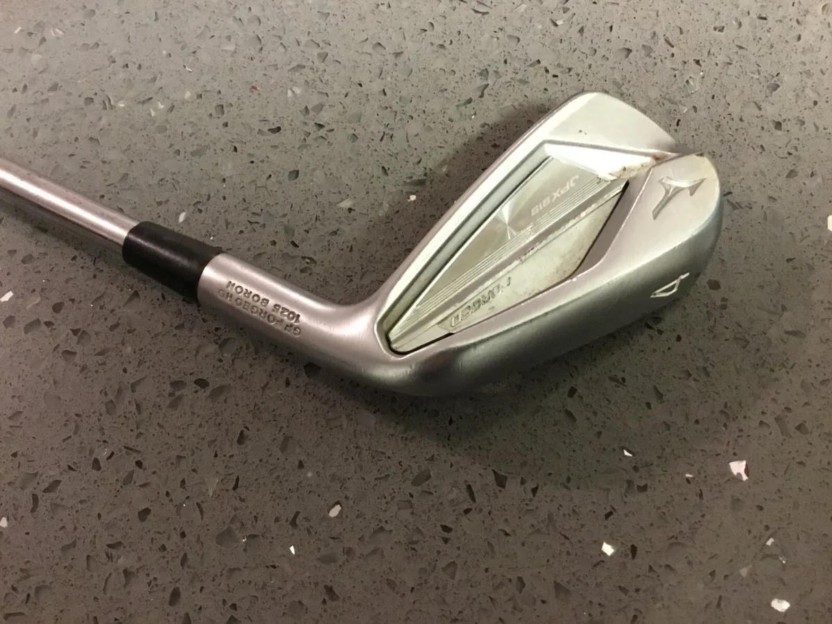 jpx 919 forged 4 iron - top condition - Image 1