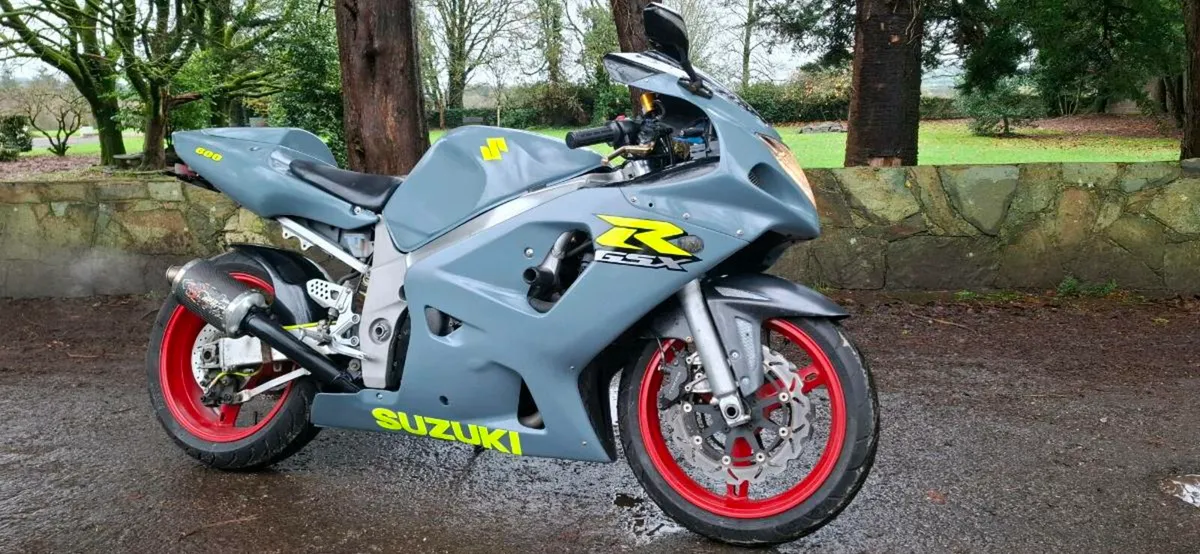 02 Suzuki GSXR 600 K2 fuel injection - Image 1
