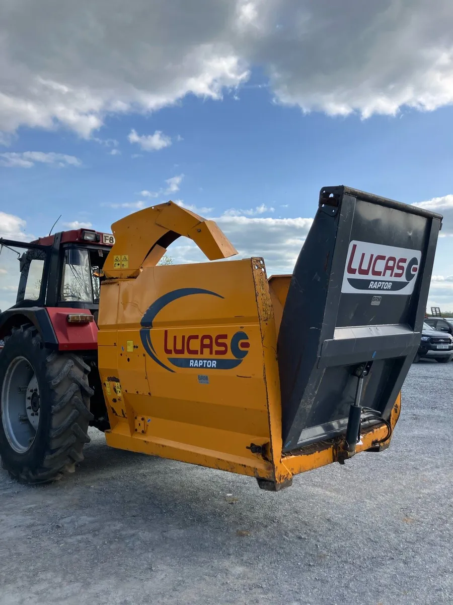 Lucas straw chopper - Image 2