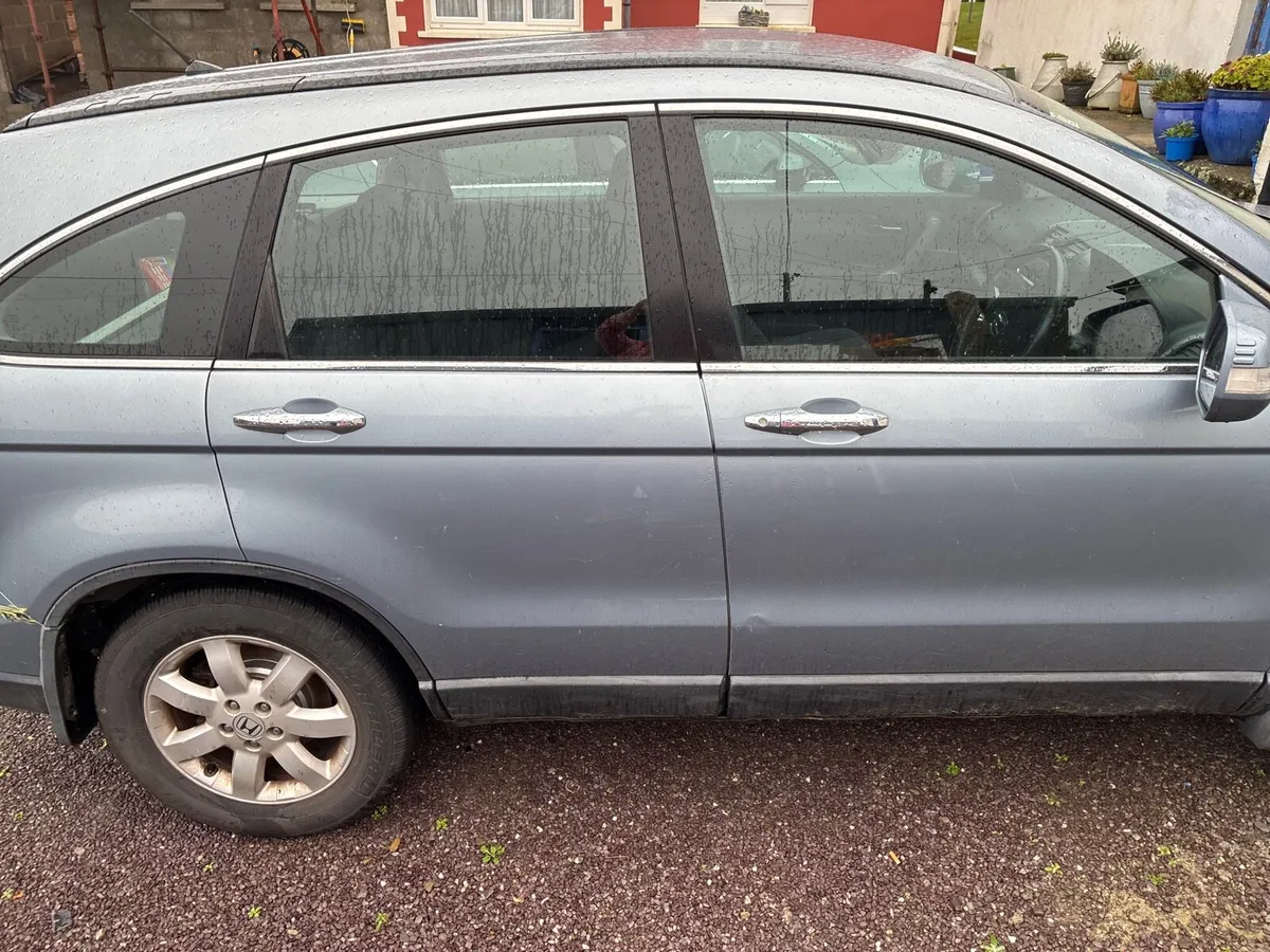 Honda CR V Automatic - Image 3