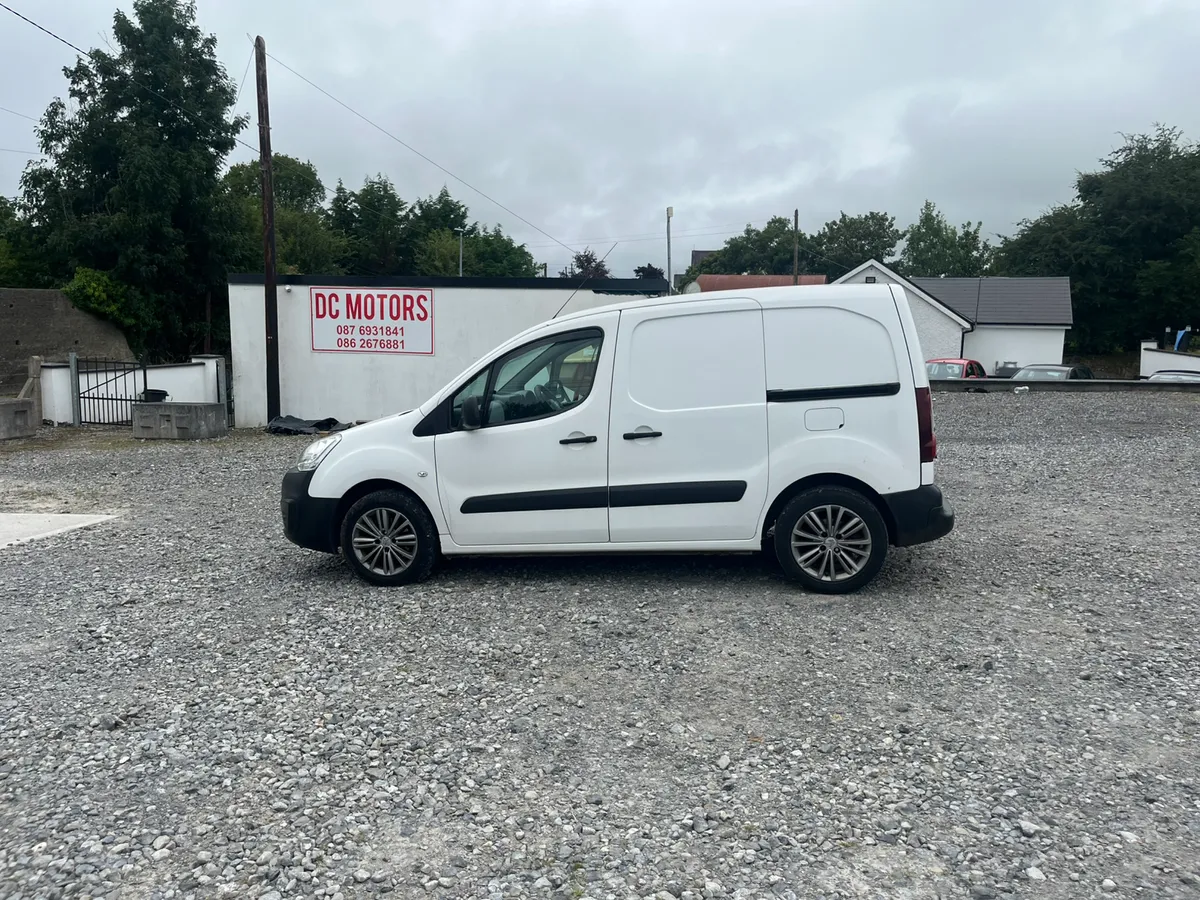 2017 peugeot partner 3 seater - Image 1