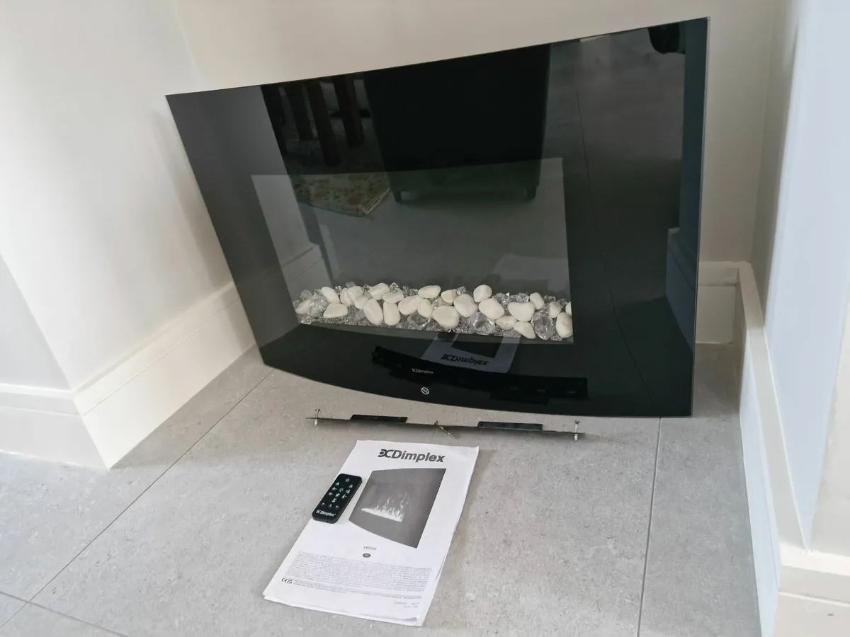 Dimplex Artesia electric wall mounted fire - Image 2