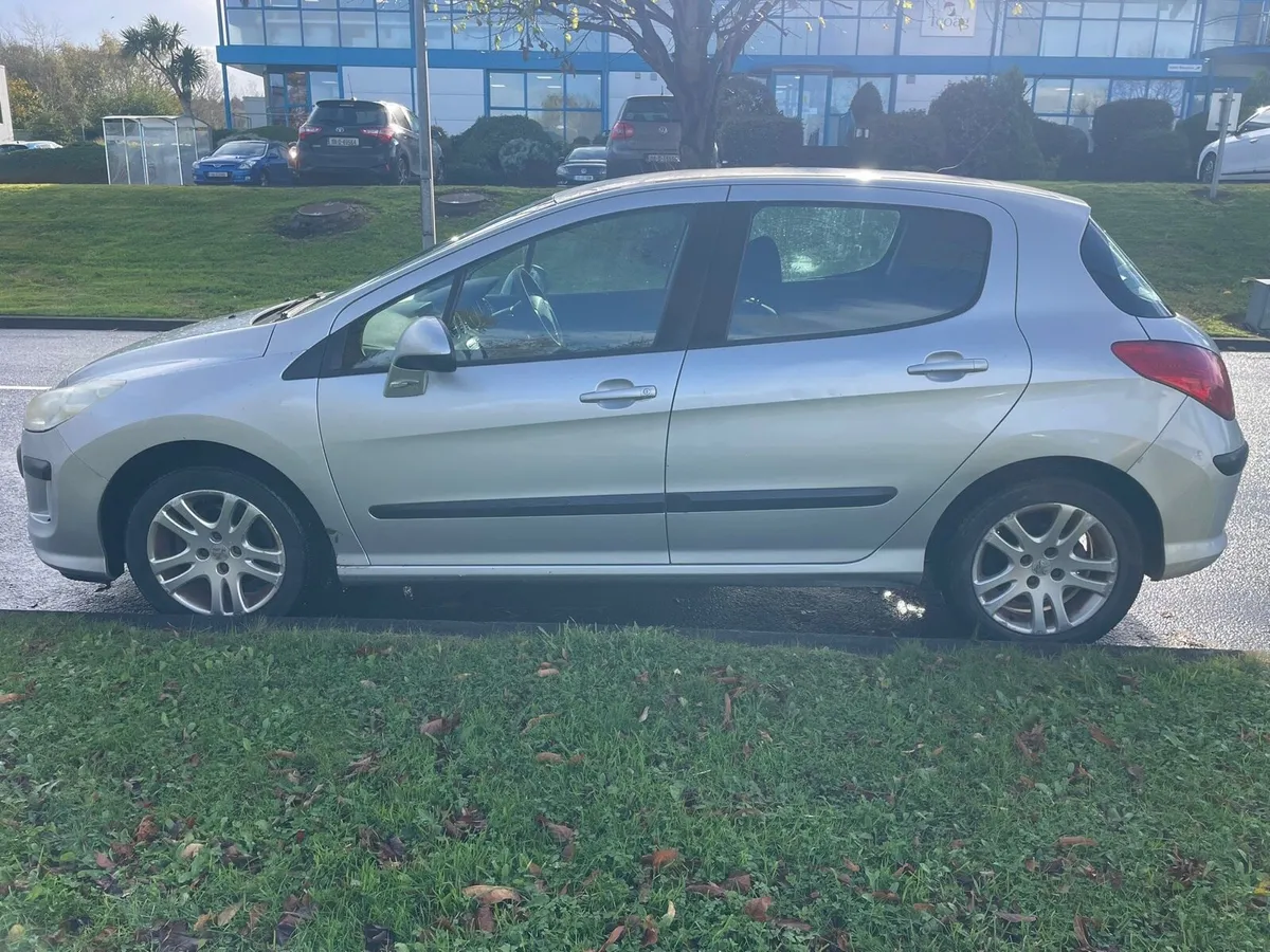 2008 Peugeot 308 - Image 4