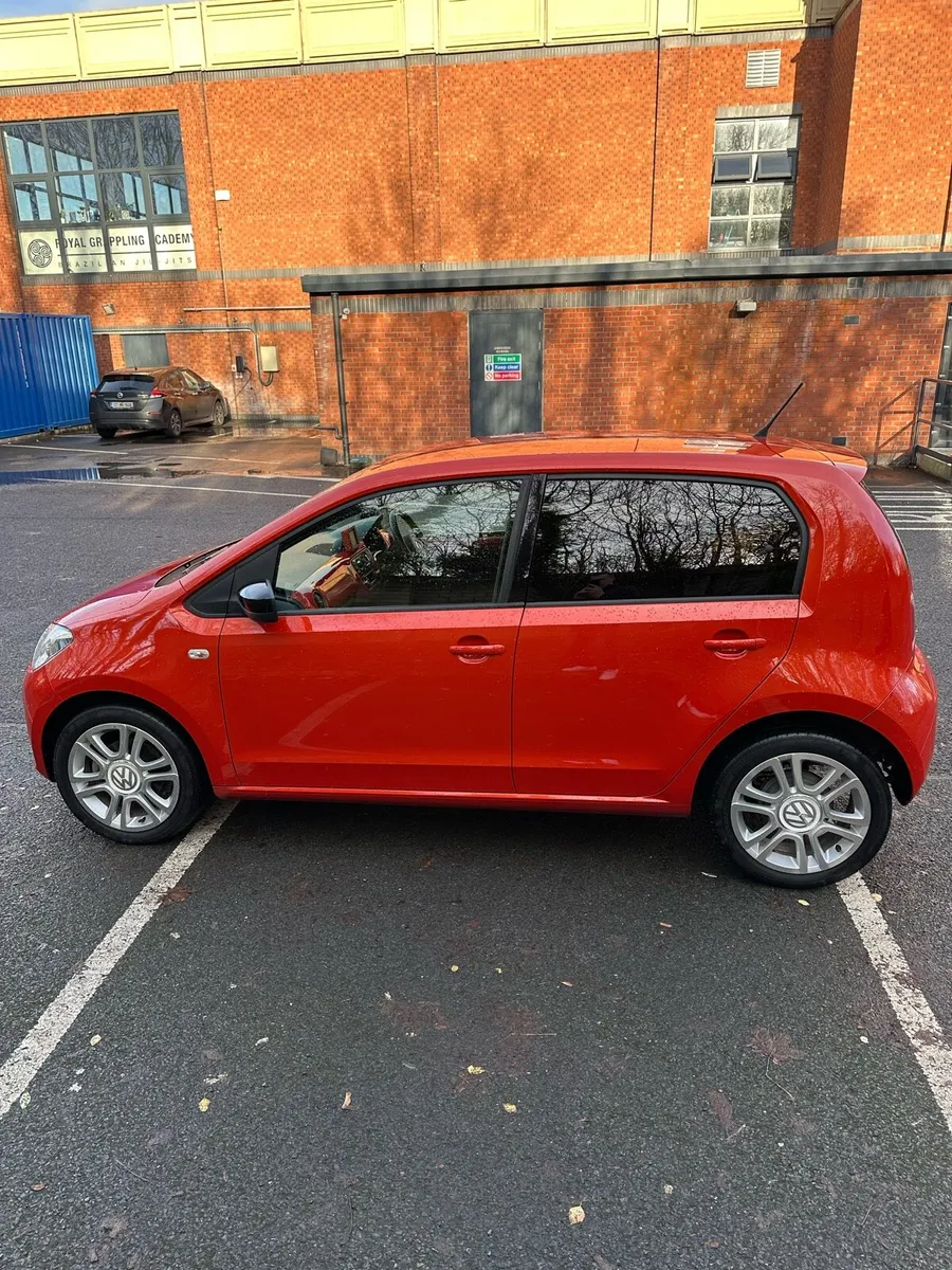 Volkswagen UP! 2014 - Image 4