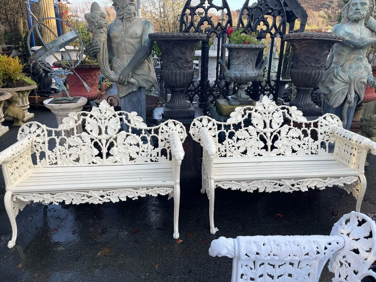 Beautiful cast iron benches - Image 1
