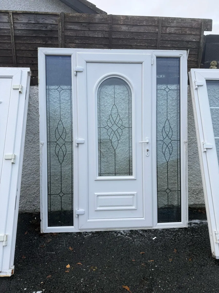 Pvc front door - Image 2