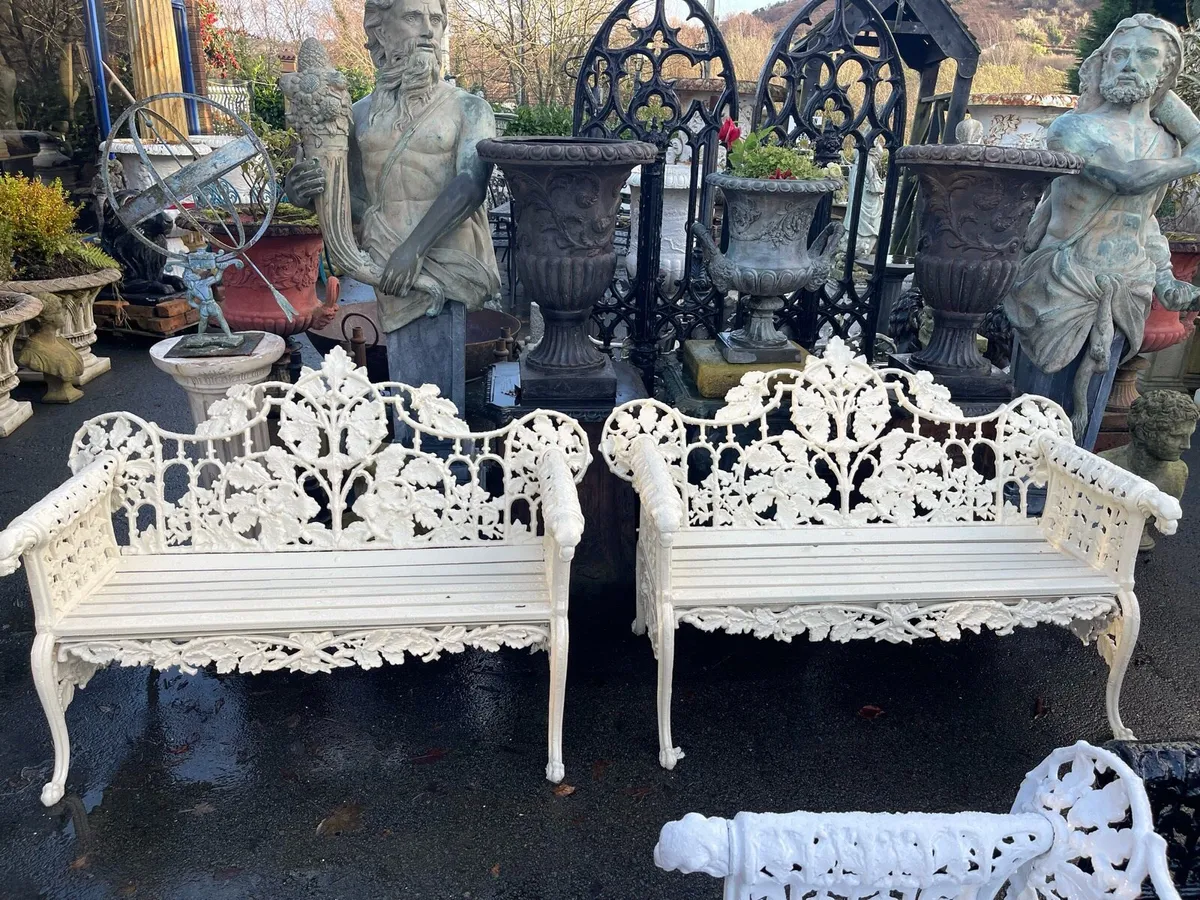 Beautiful cast iron benches - Image 3