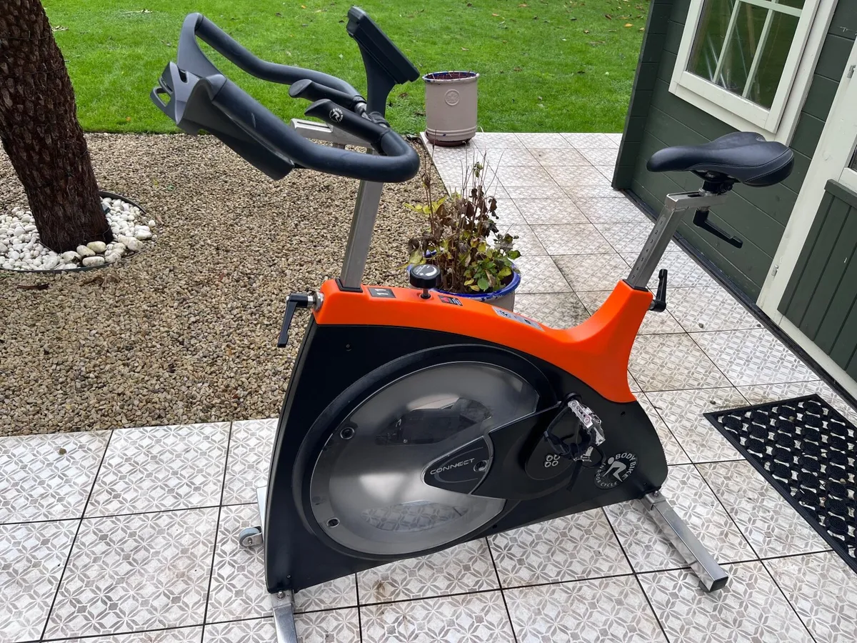 Indoor exercise bike - Image 1