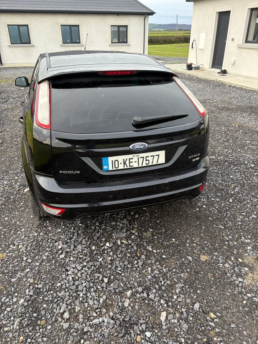 Ford Focus - Image 3
