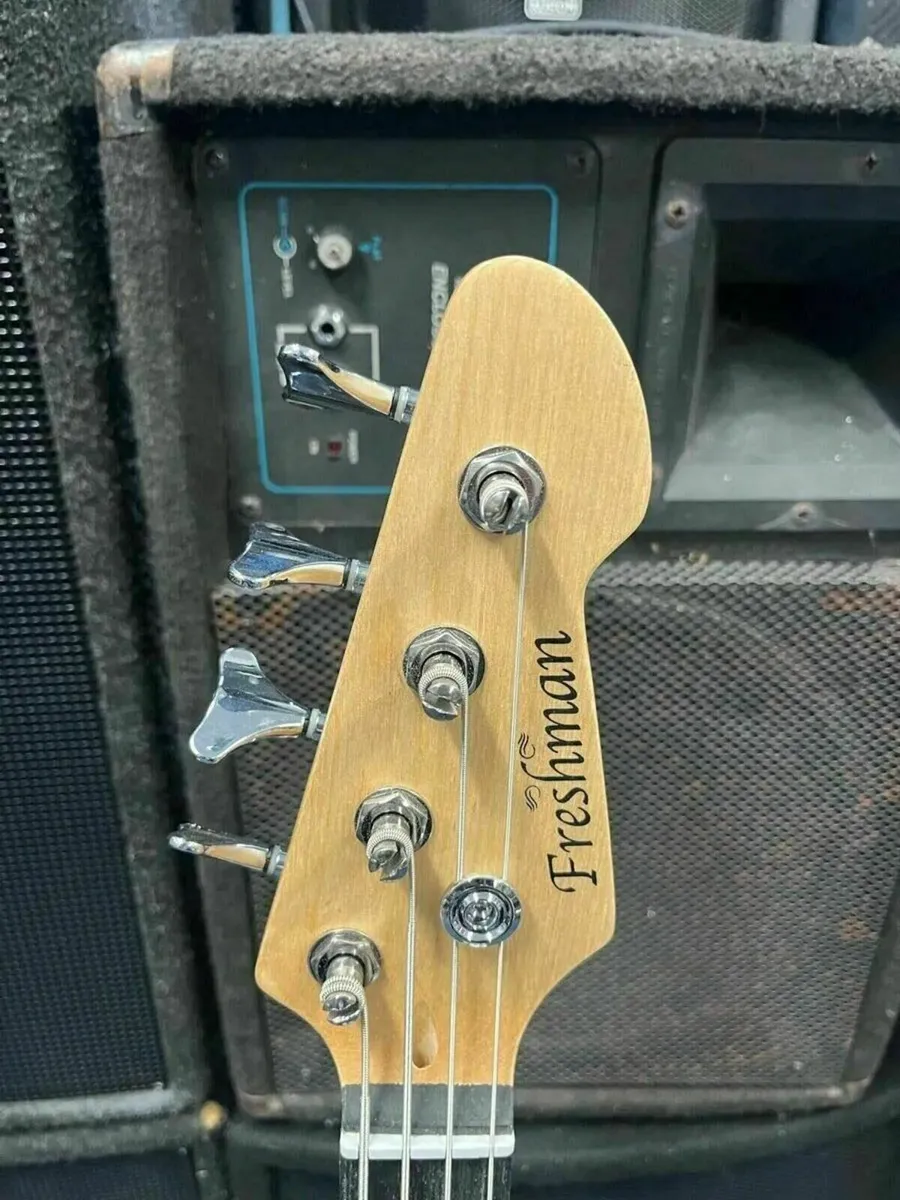 *NEW* Freshman P-Bass - Image 4