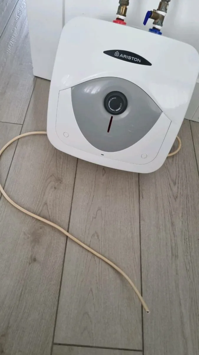 Ariston Electric Under Sink Water Heater - Image 2