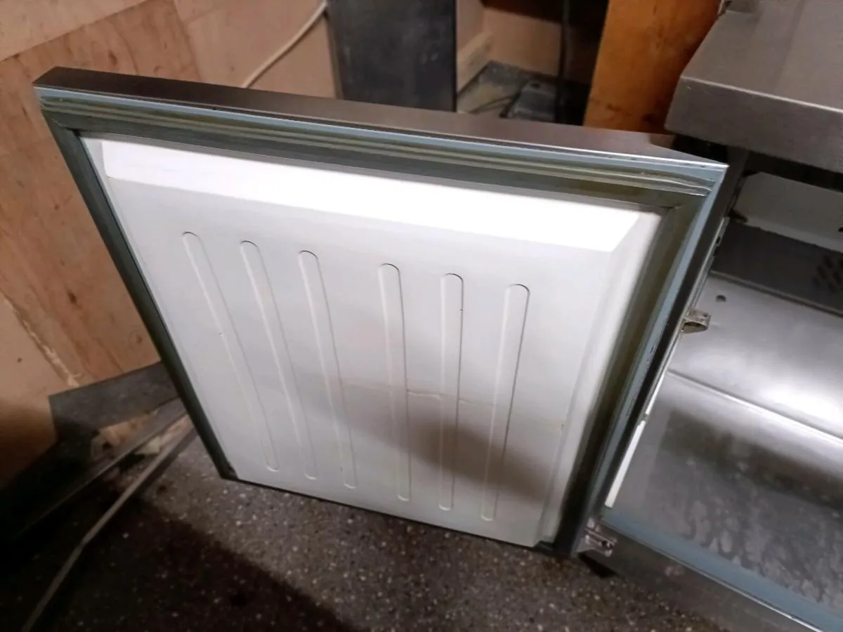 Service saladette fridge - Image 4